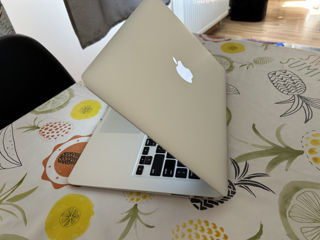 MacBook Air (13-inch, 2017)