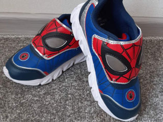 Кроссовки Spiderman 30 размер (светятся) foto 3