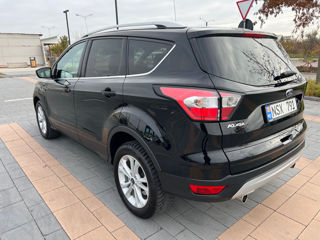 Ford Kuga foto 6