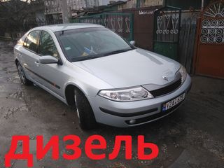 Renault Laguna foto 2