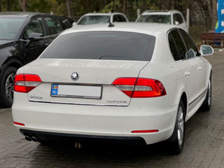 Skoda Superb foto 4