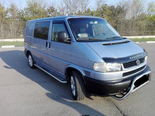 Volkswagen Transporter foto 1