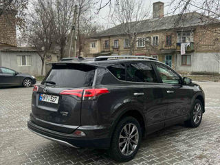 Toyota Rav 4 foto 3