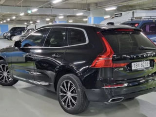 Volvo XC60 foto 2