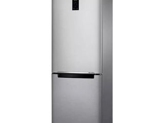 Продам холодильник  с нижней морозильной камерой  Samsung No Frost