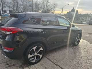 Hyundai Tucson foto 2