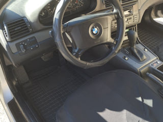 BMW 3 Series foto 1