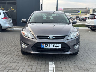 Ford Mondeo foto 2