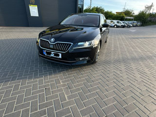 Skoda Superb foto 4