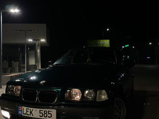 BMW 3 Series foto 3