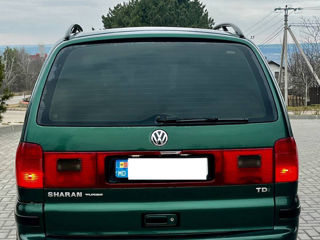 Volkswagen Sharan foto 4