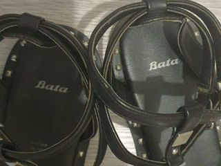 Босоножки " Bata " foto 4