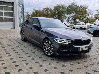 BMW 5 Series foto 10