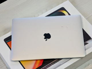 MacBook Air Retina 2019 (Core i5 8210Y/8Gb Ram/128Gb SSD/UHD Graphics/13.3" Retina) foto 13