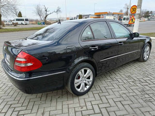 Mercedes E-Class foto 3