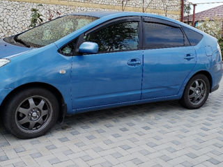 Toyota Prius foto 2