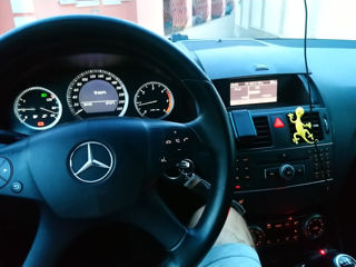 Mercedes C-Class foto 5