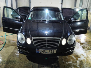 Mercedes E-Class foto 7