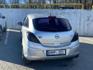 Opel Corsa foto 3