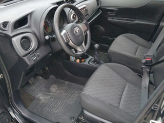 Toyota Yaris foto 3