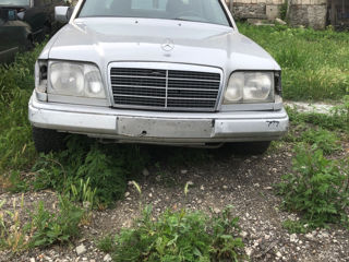 Piese Mercedes W124 foto 1