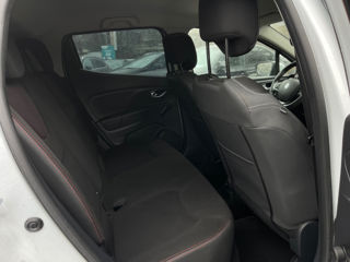 Renault Clio foto 17