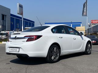 Opel Insignia foto 6