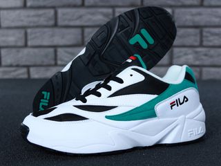 zapatillas fila mostaza