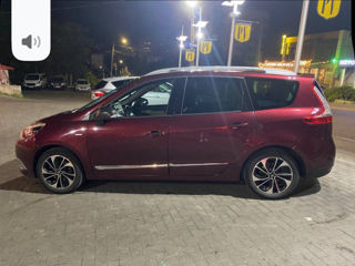 Renault Grand Scenic foto 7