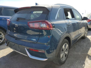 Kia Niro Touring foto 2