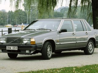 Volvo 700 Series foto 1