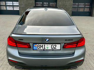 BMW 5 Series foto 5