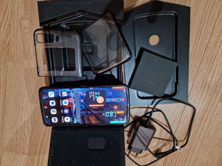 Motorola razr 2022 8/256 foto 3