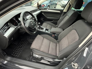 Volkswagen Passat foto 9