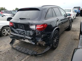 Mercedes GLC foto 4