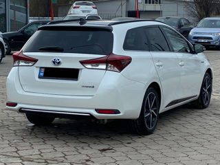 Toyota Auris foto 4