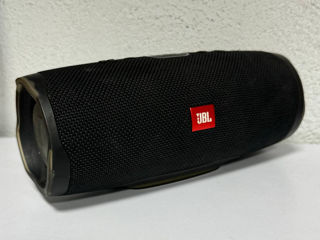 JBL Charge 4