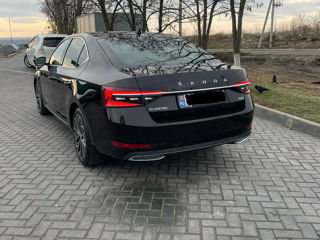 Skoda Superb foto 3