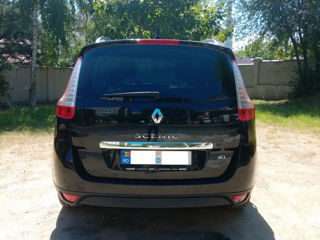 Renault Grand Scenic foto 8