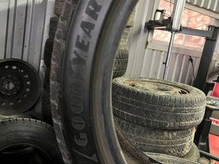 Anvelope R18 225/40 iarna GoodYear foto 2