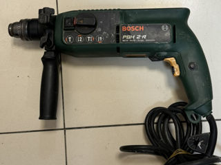 Перфоратор Bosch PBH 2 R- 450 lei