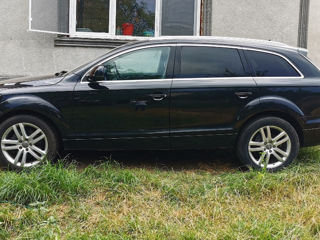 Audi Q7 foto 6