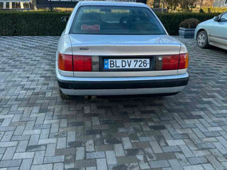 Audi 100 foto 5