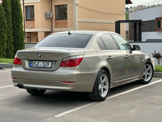 BMW 5 Series foto 7