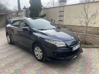 Renault Megane foto 2