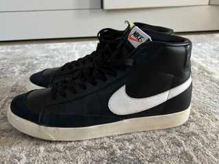 Vând Nike blazer