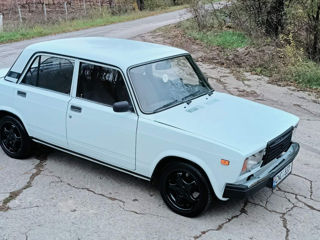 Lada / ВАЗ 2107 foto 6