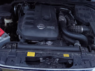 Nissan Pathfinder foto 5