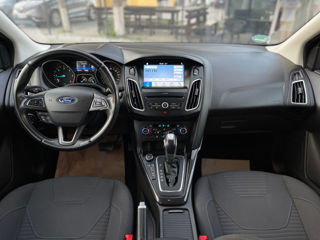 Ford Focus foto 11