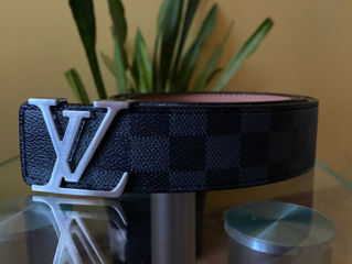 Curea Louis Vuitton  foto 0